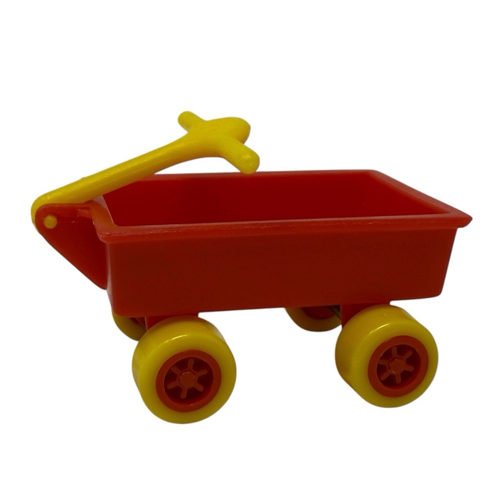 1987 Berenstain‎ Bears McDonald's Happy Meal 1986 Wagon Toy ONLY for Sister Bear